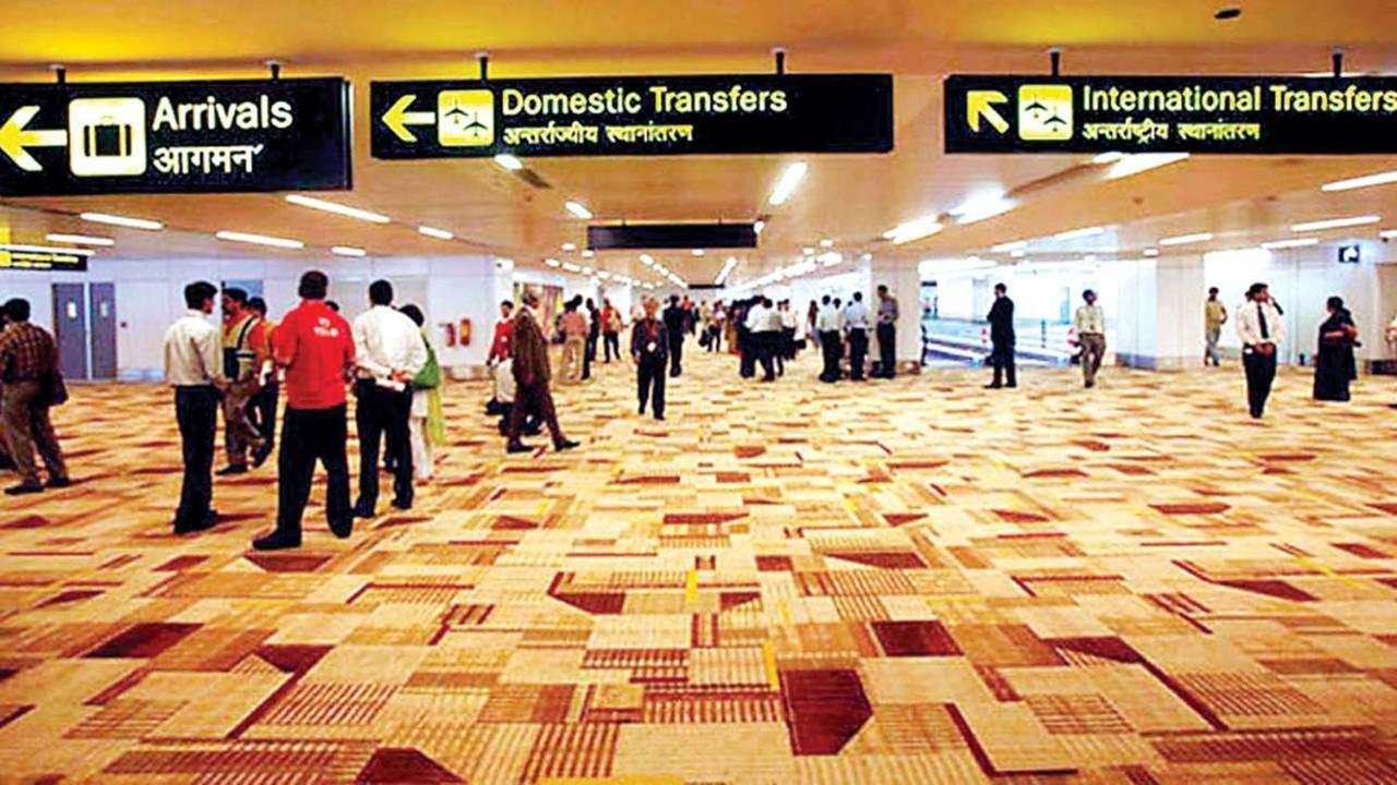 Hotel Golden Bliss At New Delhi Airport Exteriör bild