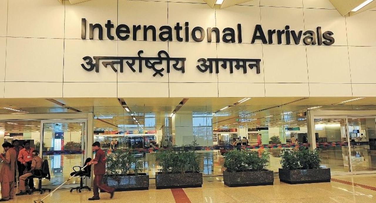 Hotel Golden Bliss At New Delhi Airport Exteriör bild